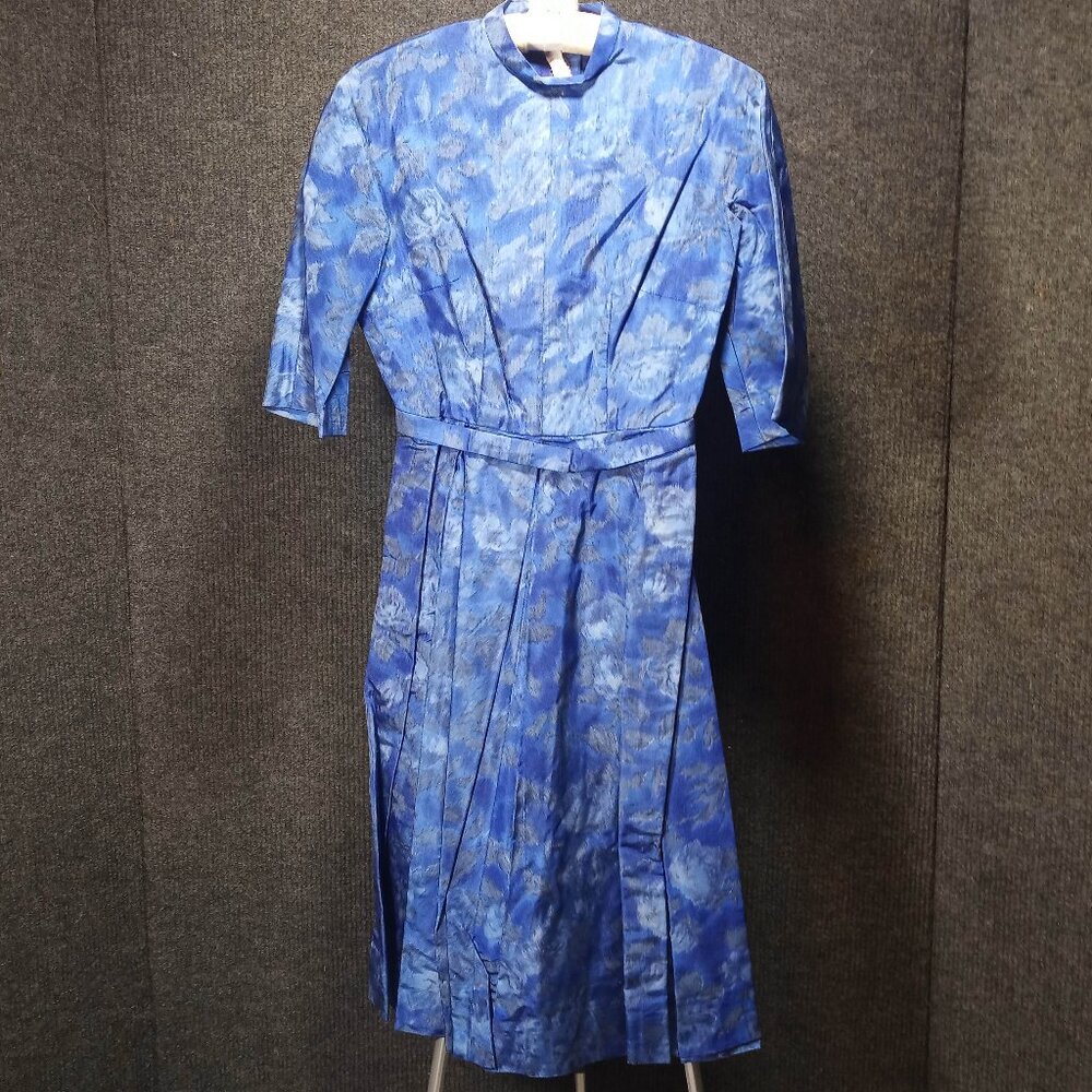 50's Vintage Cobalt Blue Watercolor Rose Taffeta Circle Dress with Belt